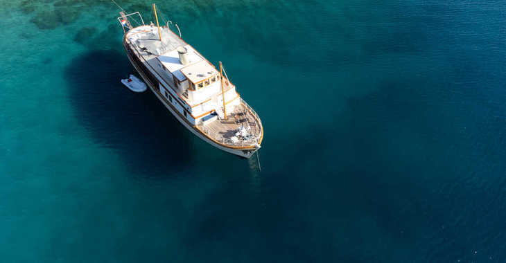 Rent a schooner in Marina Split (ACI Marina) - Gulet Gallant (VIP)
