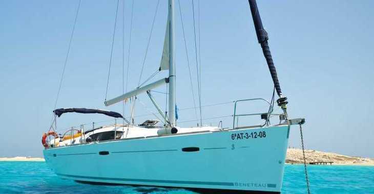 Chartern Sie segelboot in Marina Ibiza - Beneteau Oceanis 43