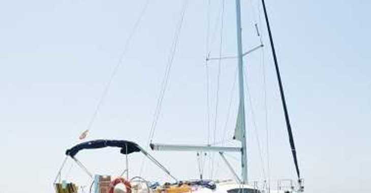 Rent a sailboat in Marina Ibiza - Beneteau Oceanis 43