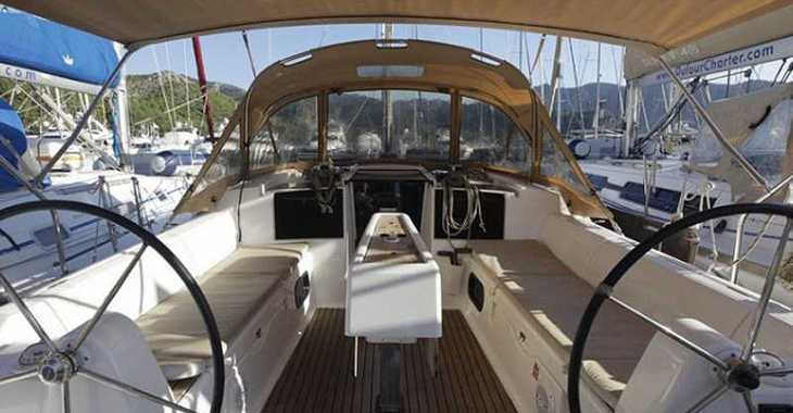 Rent a sailboat in Ece Marina - Dufour 382 GL