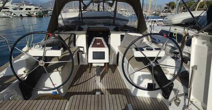 Rent a sailboat in Ece Marina - Dufour 360 3 Cabin