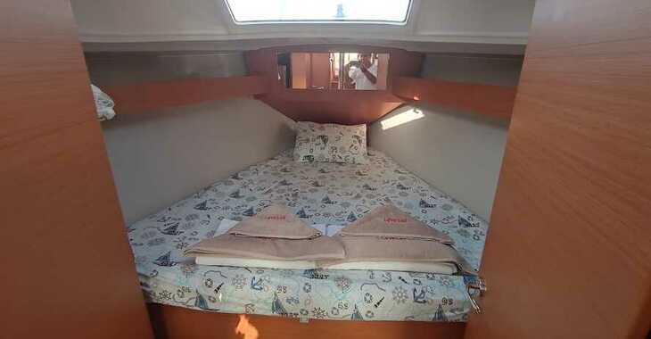 Rent a sailboat in Ece Marina - Dufour 360 3 Cabin