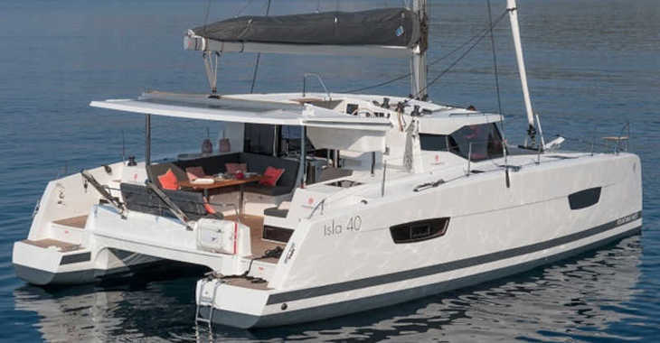 Rent a catamaran in Ece Marina - Isla 40