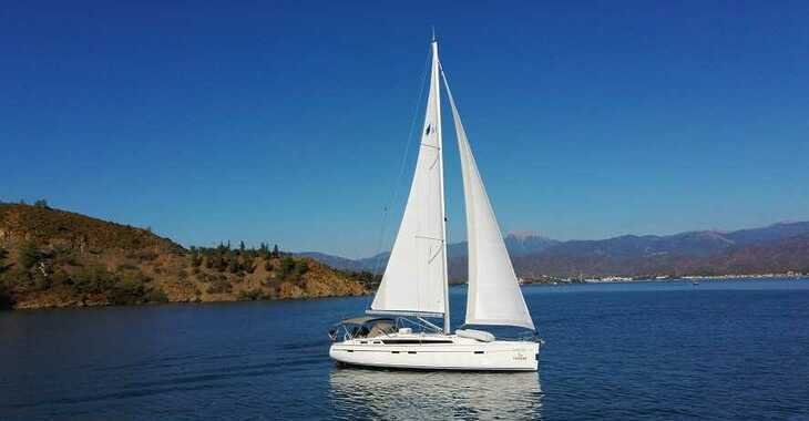 Rent a sailboat in Ece Marina - Bavaria 51 Cruiser