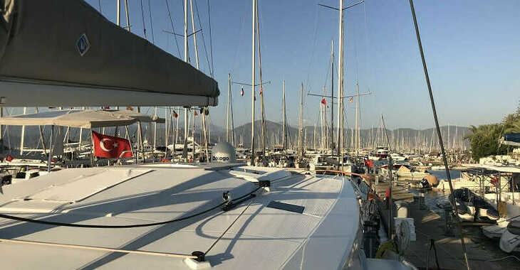 Chartern Sie katamaran in Ece Marina - Astréa 42