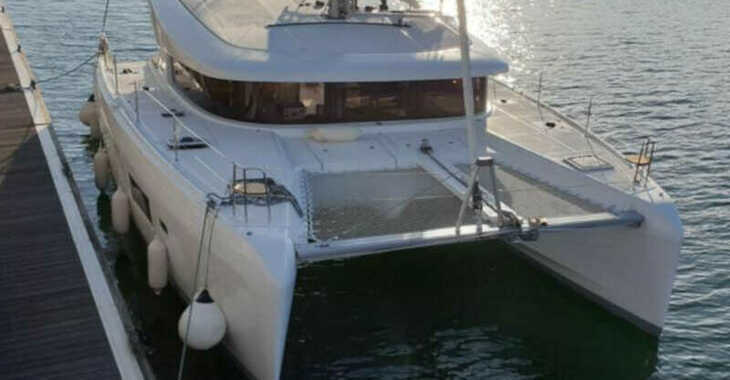 Alquilar catamarán en Salerno - Lagoon 42