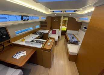 Alquilar velero en Salerno - Sun Odyssey 410