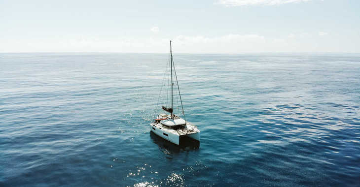 Alquilar catamarán en Playa Talamanca - Lagoon 40