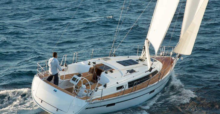 Rent a sailboat in Marina Zaton - Bavaria Cruiser 37 - 3 cab.