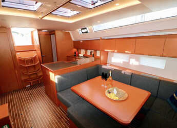 Rent a sailboat in Marina Kastela - Bavaria C50 Holiday - 5 cab.