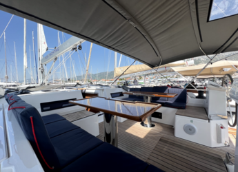 Rent a sailboat in Marina Kastela - Bavaria C50 Holiday - 5 cab.