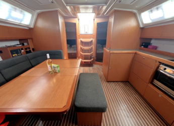 Rent a sailboat in Marina Kastela - Bavaria Cruiser 46 - 4 cab.