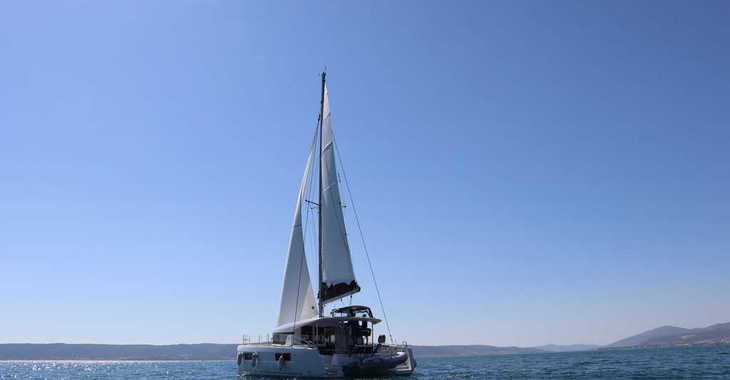 Alquilar catamarán en Marina Kastela - Lagoon 40 - 4 + 2 cab 