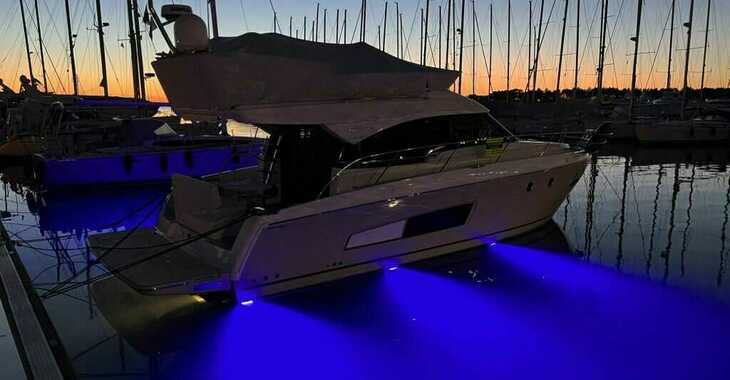 Rent a yacht in Kornati Marina - Bavaria Virtess 420 Fly