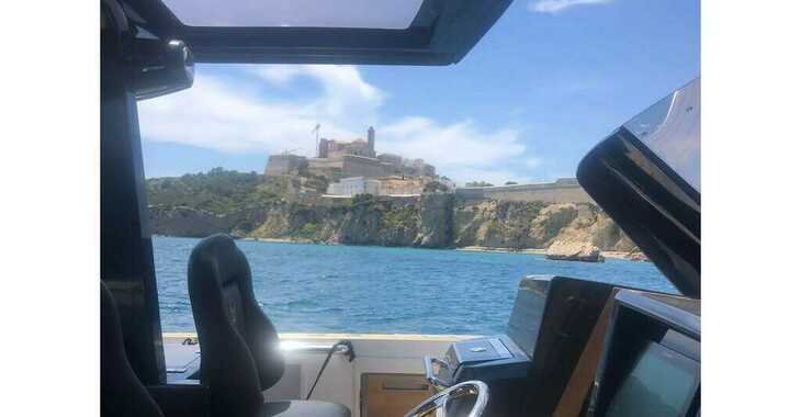Rent a motorboat in Ibiza Magna - Fjord 40 Open