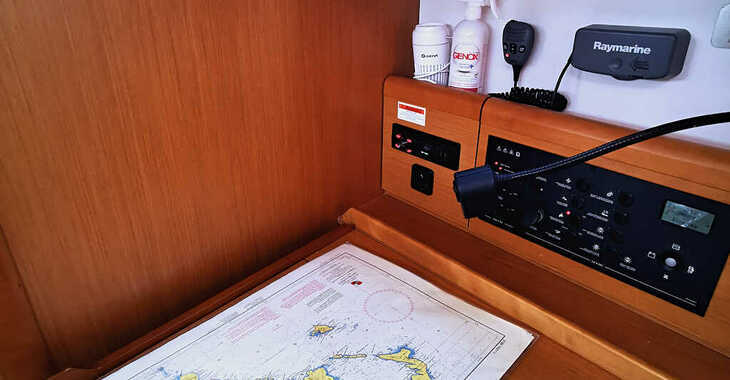 Chartern Sie segelboot in Marina Novi - Sun Odyssey 36i