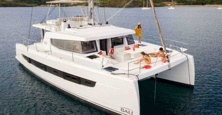 Rent a catamaran in American Yacht Harbor - Bali 4.8