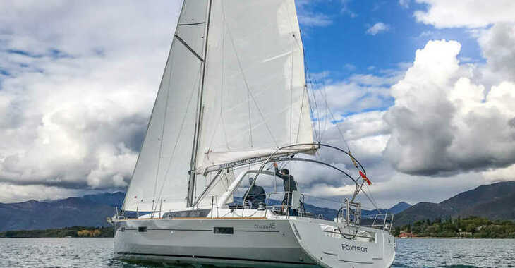 Rent a sailboat in Porto Montenegro - Oceanis 45 (4 cabs)
