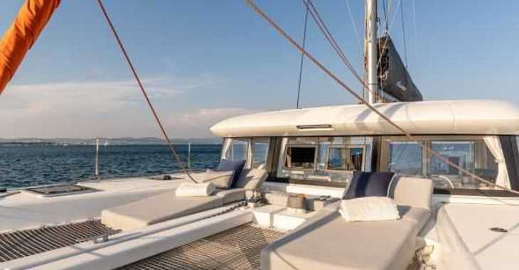 Rent a catamaran in Alimos Marina - Excess 12