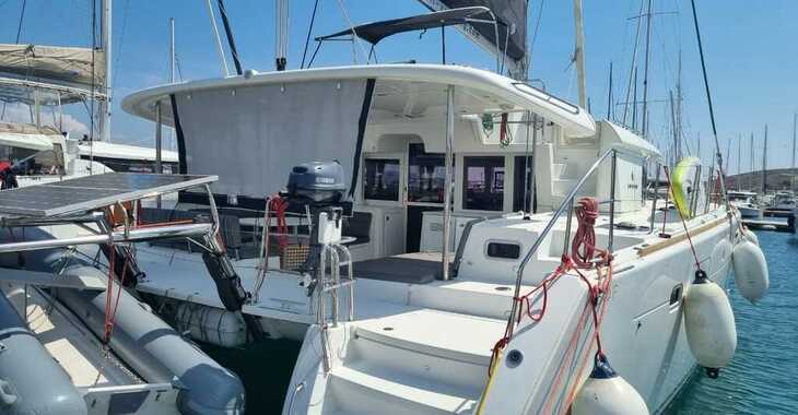 Rent a catamaran in Lavrion Marina - Lagoon 450F