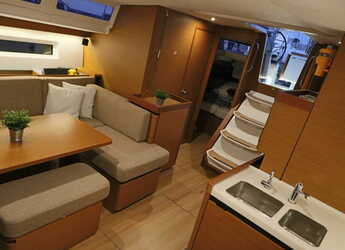 Alquilar velero en Olympic Marine - Sun Odyssey 490