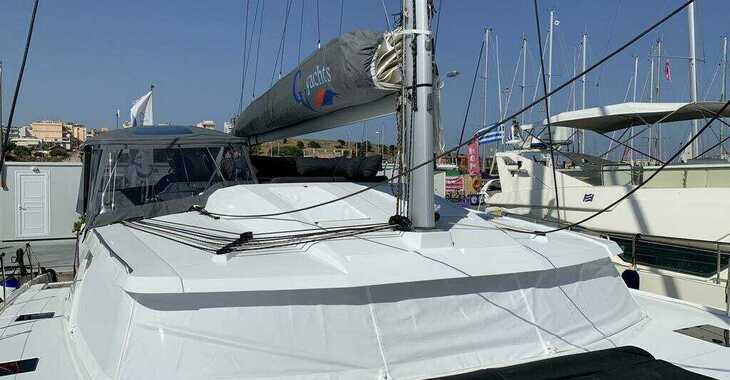 Rent a catamaran in Alimos Marina - Elba 45