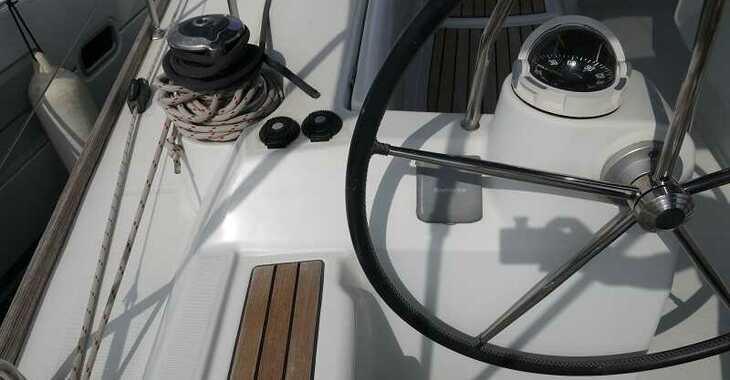 Rent a sailboat in Lavrion Marina - Oceanis 50