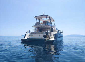 Rent a power catamaran in Port Zakinthos - Bali 4.3 MY
