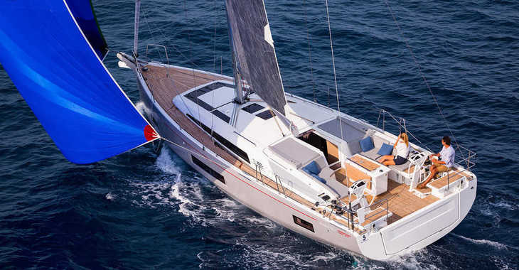 Rent a sailboat in Marina di Procida - Oceanis 46.1