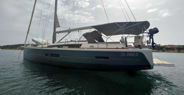 Rent a sailboat in Punta Nuraghe - Dufour 520 GL