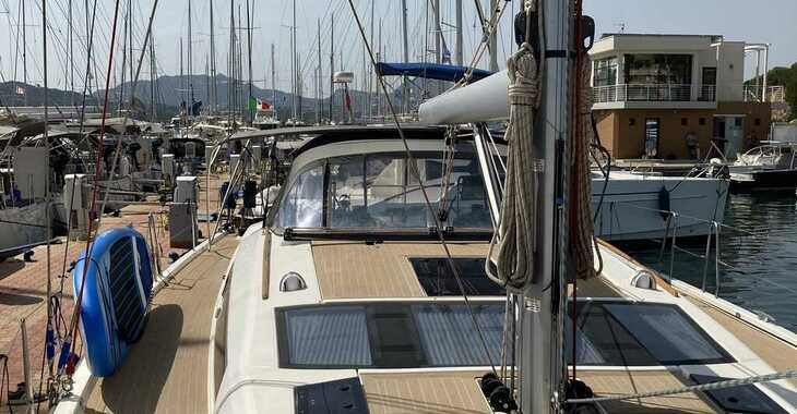 Rent a sailboat in Punta Nuraghe - Dufour 56 Exclusive