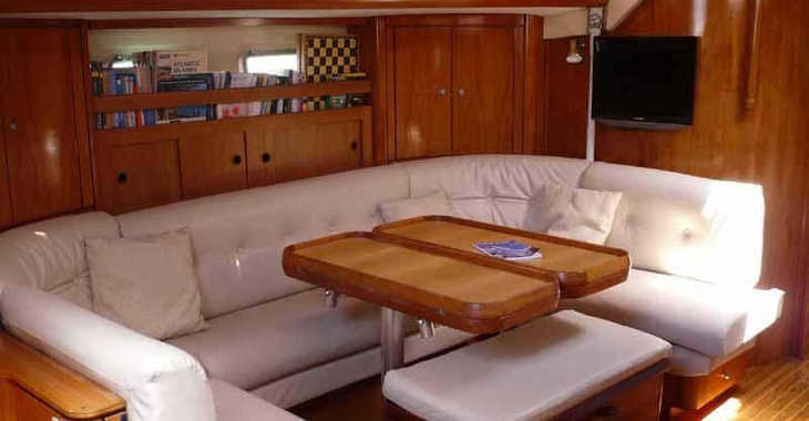 Rent a sailboat in Circolo nautico Livorno - Sun Odyssey 51