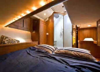 Rent a sailboat in Circolo nautico Livorno - Sun Odyssey 51