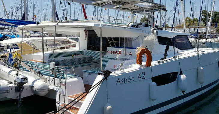 Chartern Sie katamaran in Marina Gouvia - Astréa 42