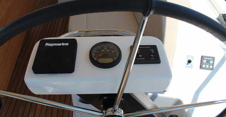 Rent a sailboat in D-Marin Lefkas Marina - Dufour 390 Grand Large