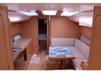 Rent a sailboat in D-Marin Lefkas Marina - Dufour 390 Grand Large