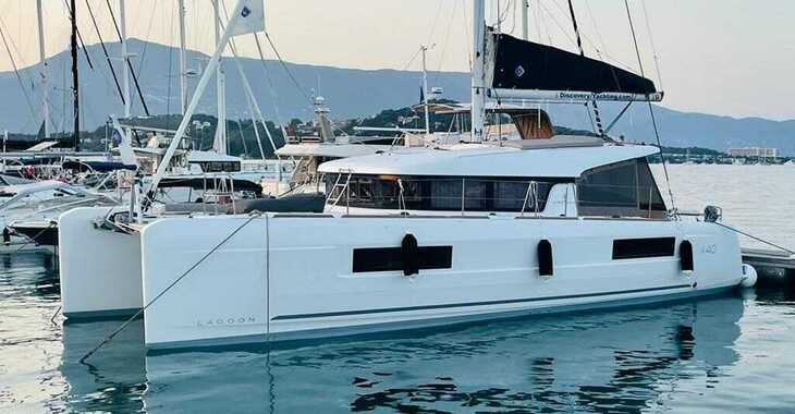 Rent a catamaran in Marina Gouvia - Lagoon 40