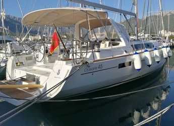 Rent a sailboat in Lazure Meljine Marina - Oceanis 45