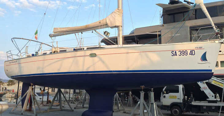 Chartern Sie segelboot in Marina d'Arechi - Sun Odyssey 43 