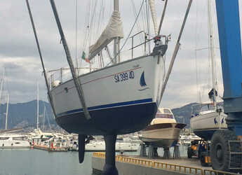 Rent a sailboat in Marina d'Arechi - Sun Odyssey 43 