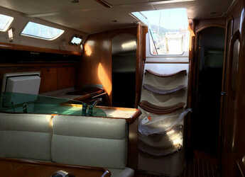 Rent a sailboat in Marina d'Arechi - Sun Odyssey 43 