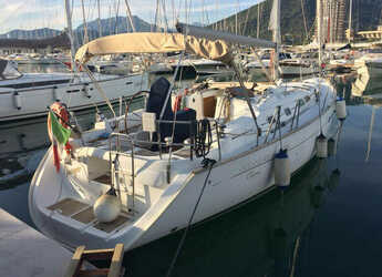Rent a sailboat in Marina d'Arechi - Oceanis 423