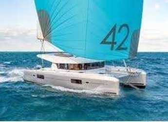 Rent a catamaran in Marina d'Arechi - Lagoon 42