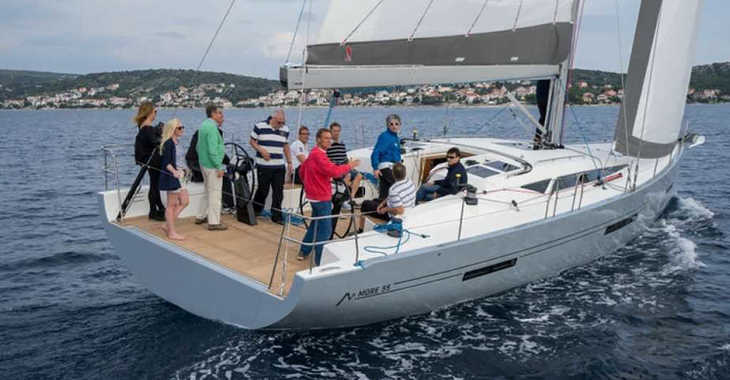 Chartern Sie segelboot in Porto Lotti  - More 55
