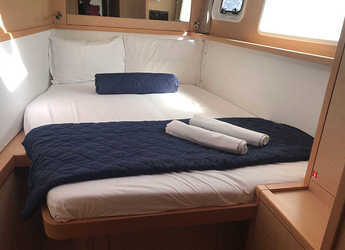 Chartern Sie katamaran in Marina di Villa Igiea - Lagoon 450  Fly (A/C-Generator-Watermaker-SolarPanel)