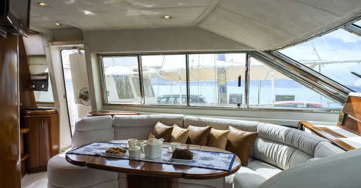 Rent a yacht in Flisvos  Marina - Technema 67