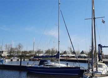 Rent a sailboat in Lemmer - Huzar 30 Offshore
