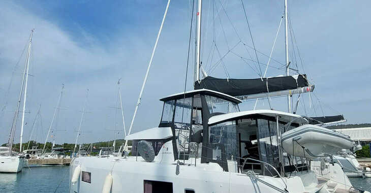 Rent a catamaran in Marina Sukosan (D-Marin Dalmacija) - Lagoon 42 