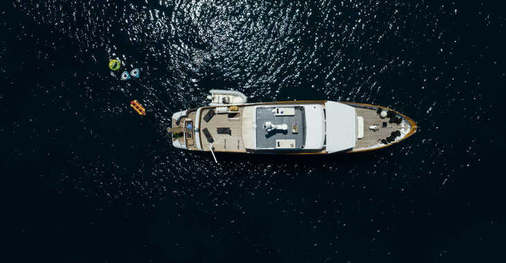 Rent a yacht in Flisvos  Marina - Perama Shipyards 102