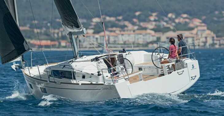 Rent a sailboat in Palmiye Marina - Oceanis 38.1